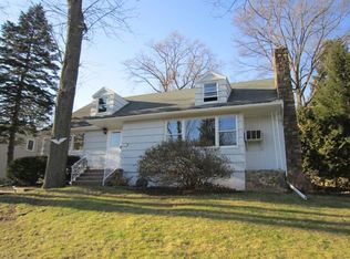 103 W Shore Rd, Denville, NJ 07834