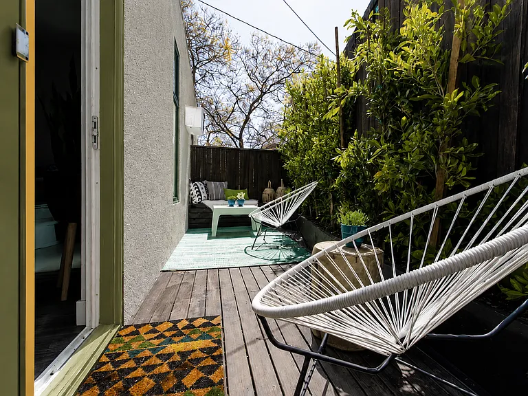 145 S Dillon St — Photo 3
