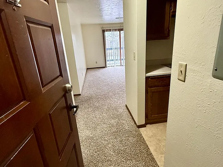 River Park Terrace — Photo 17
