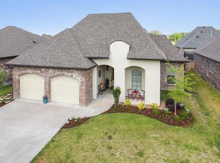 117 Beauchamp Ln, Lafayette, LA 70506
