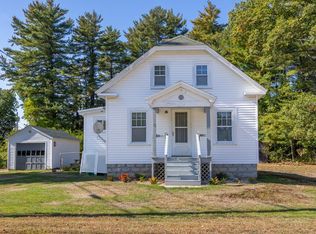 84 Chestnut Hill Rd, Rochester, NH 03867