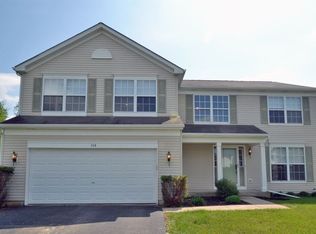 764 Creek Bend Ln, Antioch, IL 60002