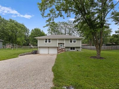 16105 Richmond Ave, Belton, MO, 64012
