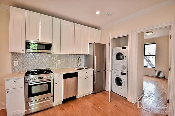 Rented by Ideal Properties Group | media 10