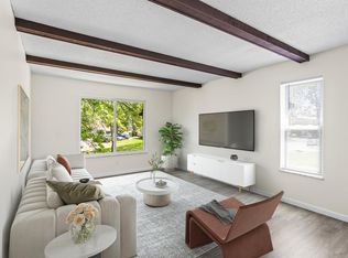 10258 Squire Meadows Dr APT 3, Saint Louis, MO 63123