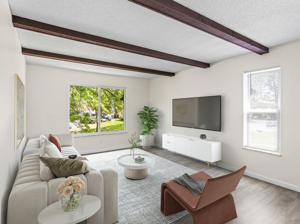 10258 Squire Meadows Dr APT 3