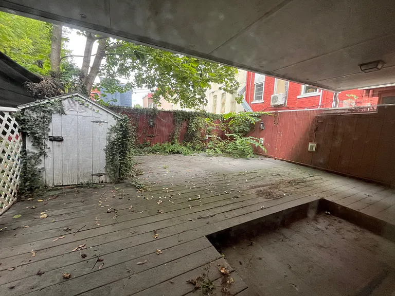 102 Pine St #1 — Photo 13