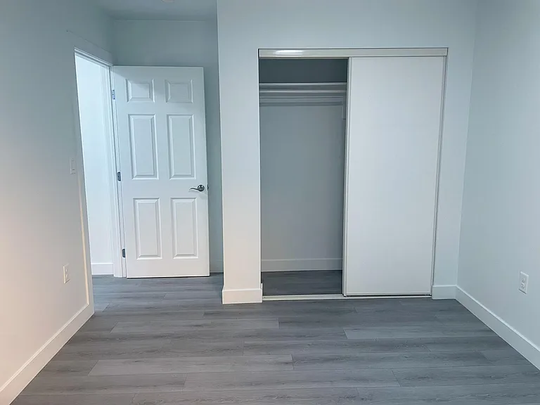 667 Echandia St — Photo 6