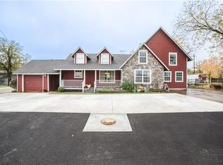 206 Denton Dr, Roanoke, TX 76262