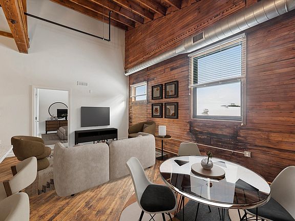 4th image of 100 W Oxford St APT E208