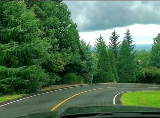 600 Raven Rd, Landrum, SC 29356