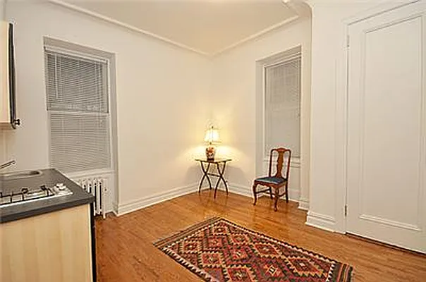 Sold by Fenwick Keats Real Estate | media 2
