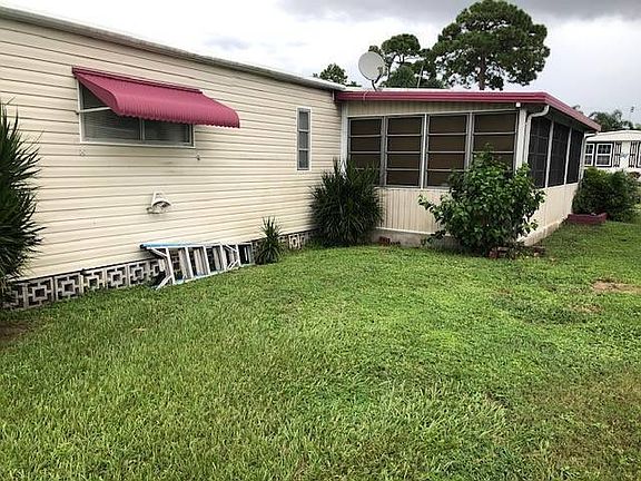 4th image of 6419 Birch Ln #540