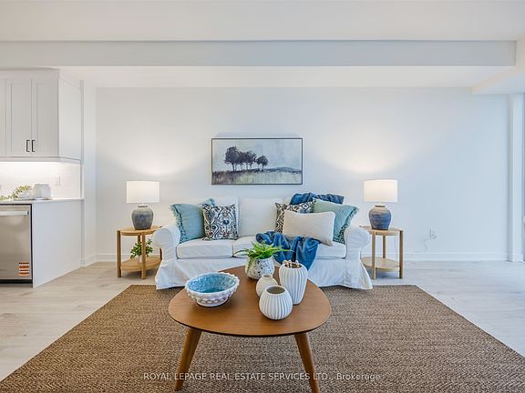 2nd image of 1035 Southdown Rd #1508