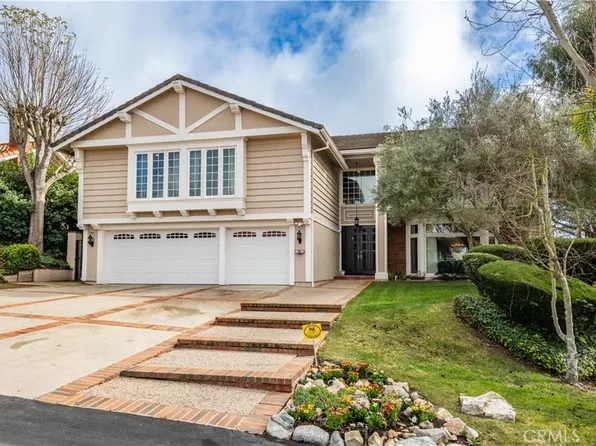 46 Country Ln, Rolling Hills, CA 90274
