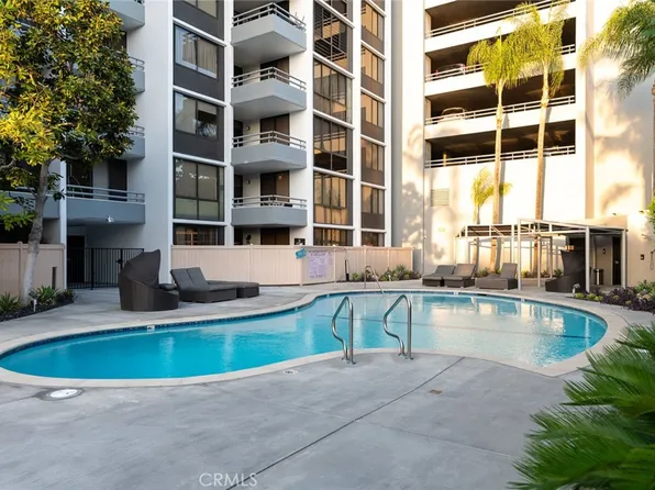 343 Pioneer Dr Unit 1404, Glendale, CA 91203