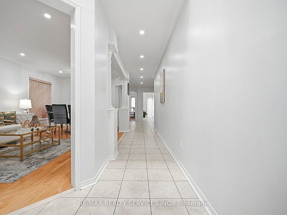 5th image of 106 Williamson Dr