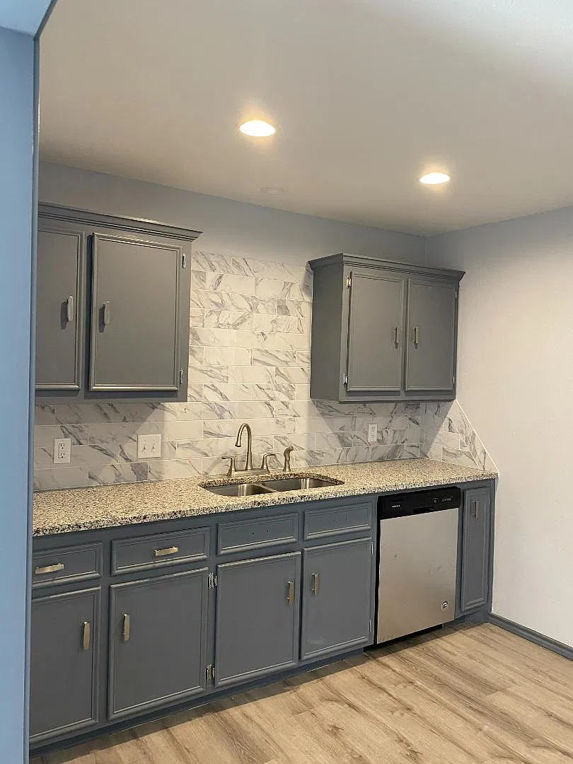 901 North Raleigh Avenue — Photo 1