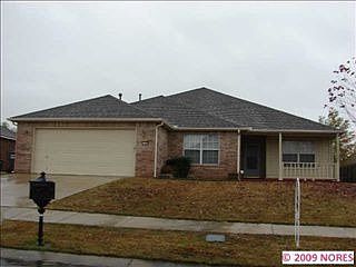 5th image of 15205 E 88th Pl N