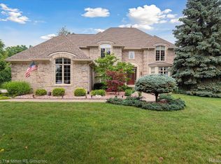 6249 Valley View Dr, Canton, MI 48187