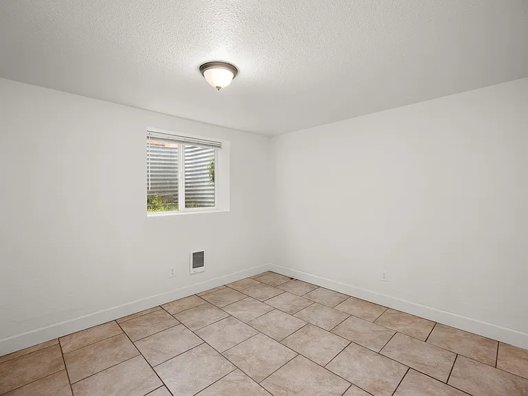 2407 E 7th Ave #2B — Photo 10
