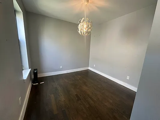 Rented by R New York | media 2