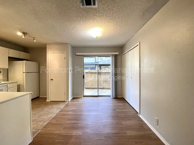 5225 Meadow Fld #1 — Photo 12