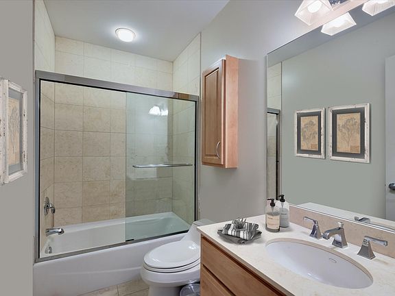 5th image of 23 S 23rd St #6FLC