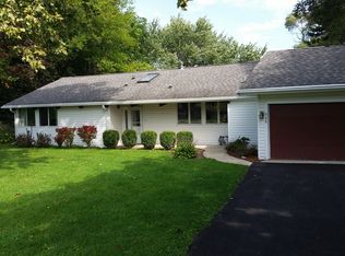 924 Coronet Ln, La Grange Highlands, IL