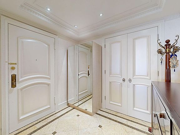 5th image of 1311 Brightwater Ave #8ED