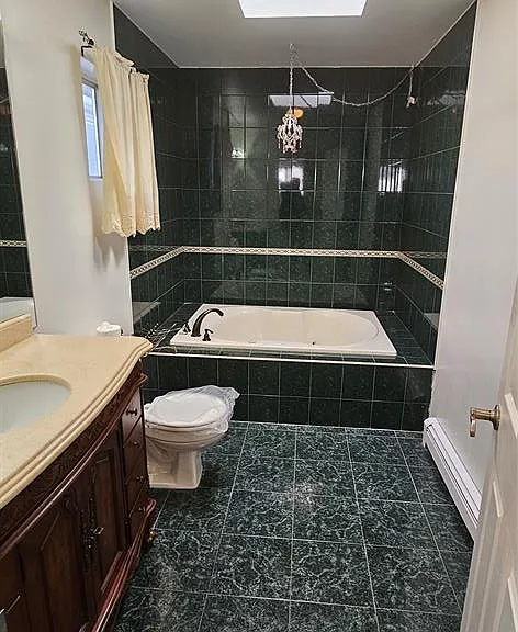 558 Lincoln Blvd — Photo 4