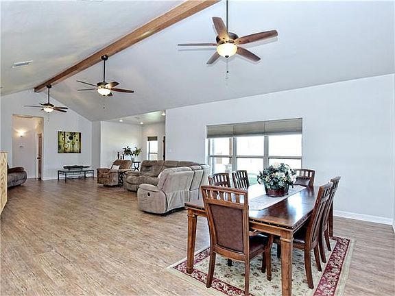 5th image of 125 Village Forest Dr