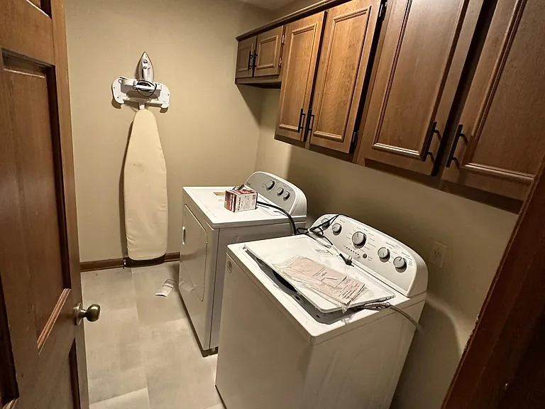 3168 Creekwood Ln — Photo 19