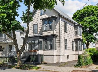 18 Hancock St, Salem, MA 01970