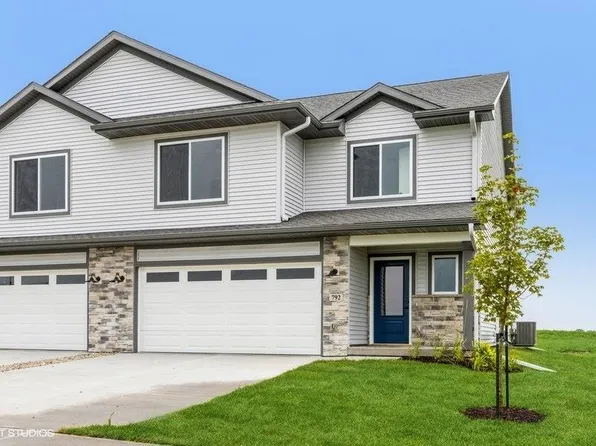 792 Clark Ave, North Liberty, IA 52317