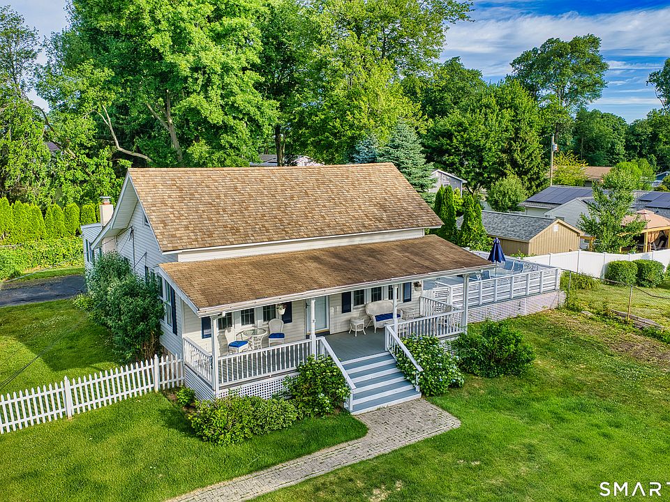 1st image of 79 Soundview Avenue