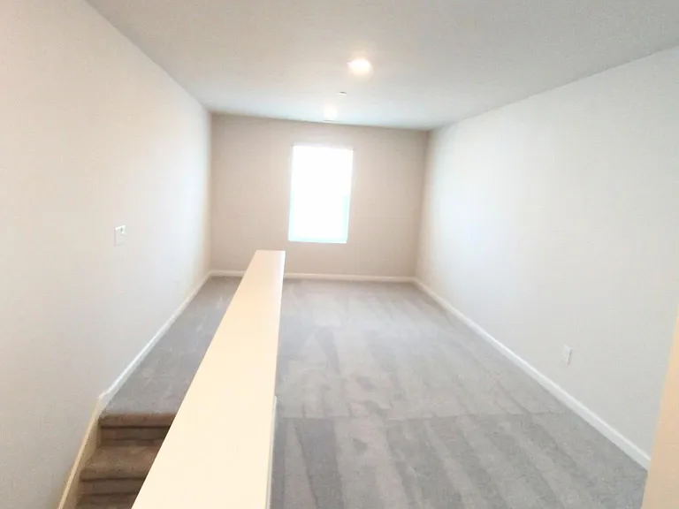 689 Birdie Dr — Photo 13