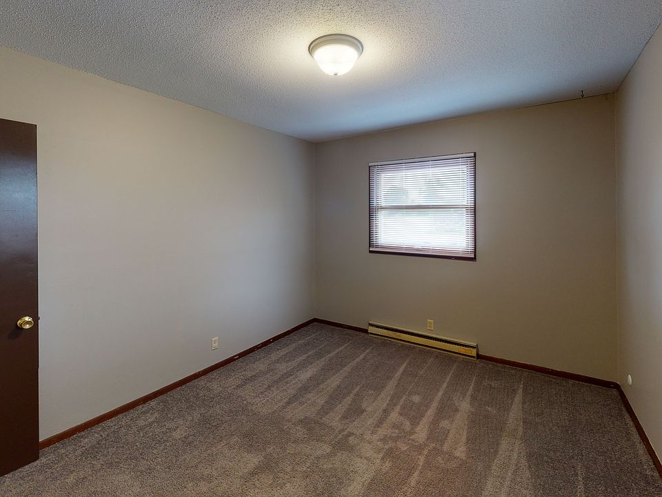 All flooring new laminate - no longer a carpeted space/unit.