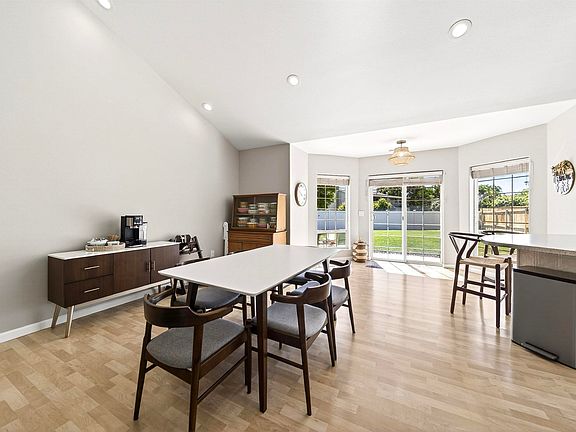 4th image of 4805 W Robin Ct