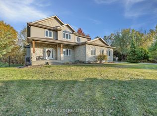 122 Country Meadow Dr S, Ottawa, ON K0A 1L0