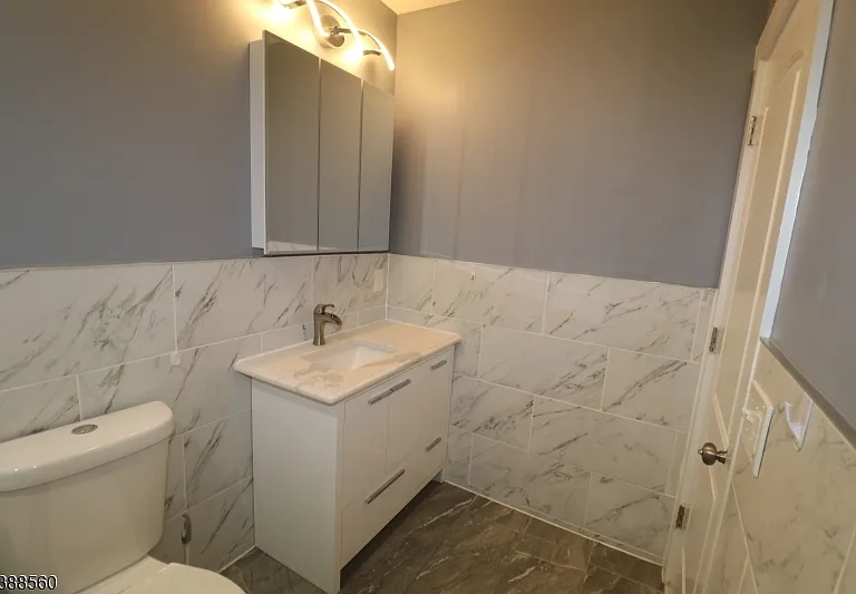 73 Franklin Ter #2 — Photo 14