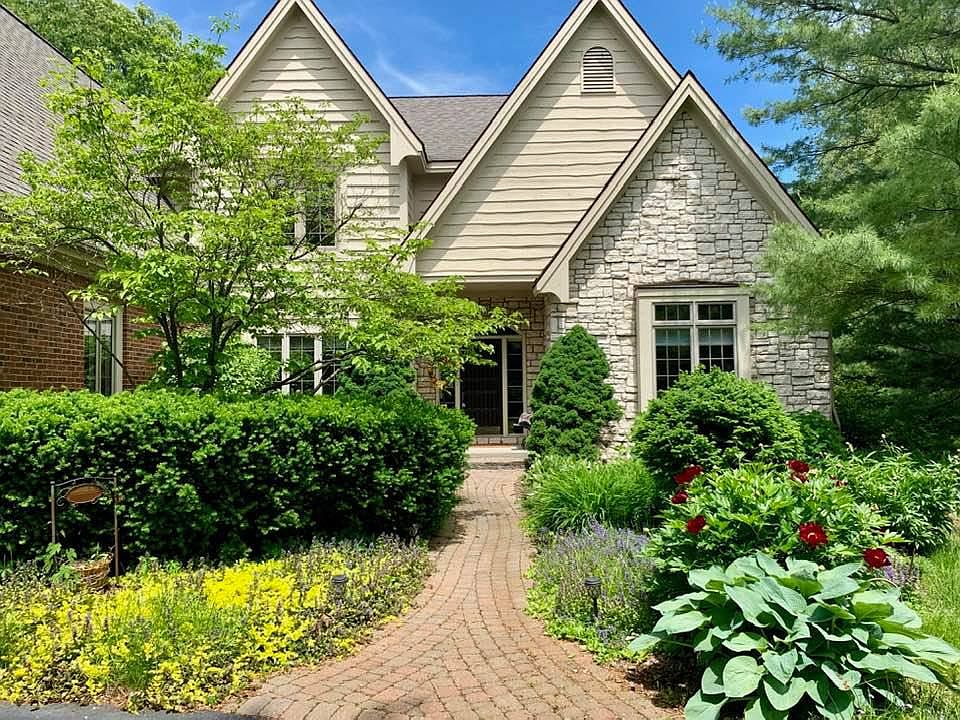 1st image of 9276 Lakebluff Dr
