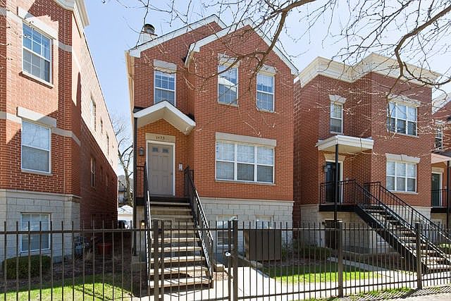 1st image of 1479 N Larrabee St #C42