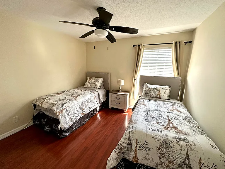 1000 Lake Breeze Dr — Photo 19
