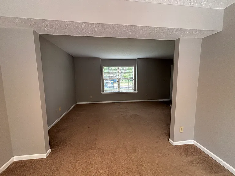 1129 Aqueduct Way — Photo 29