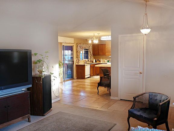 5th image of 6136 Carl Sandburg Cir