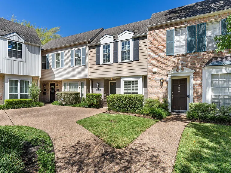 13228 Trail Hollow Dr #3228 — Photo 1