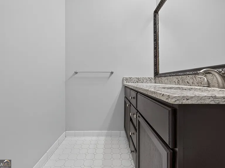4854 Springfield Dr — Photo 29