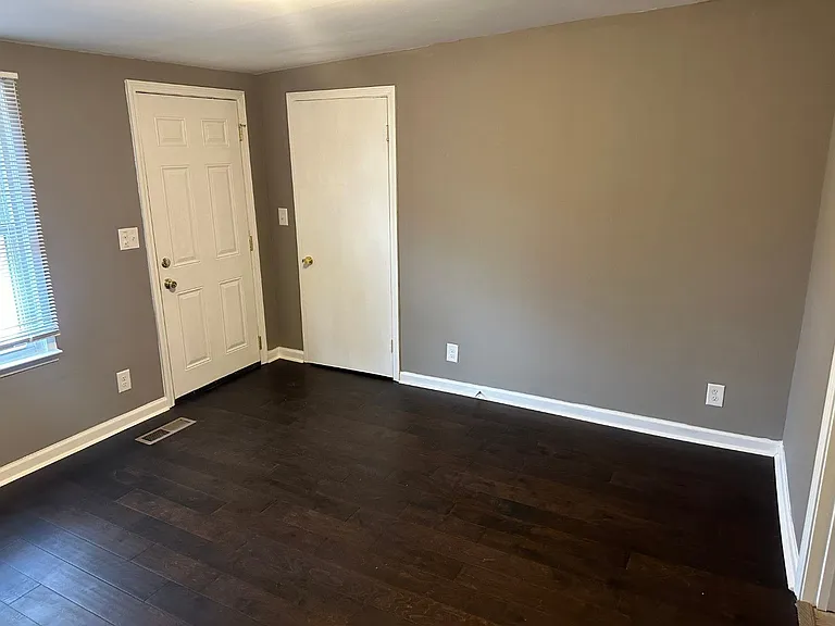 1545 Gaylor Dr SE — Photo 19