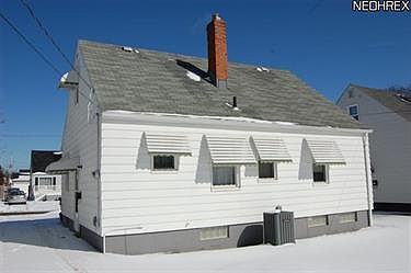3rd image of 12416 York Blvd